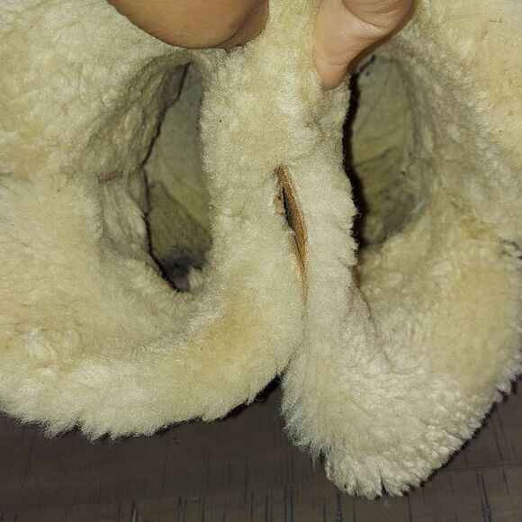 UGG Bailey Button Boots Sz 6 - Picture 9 of 11